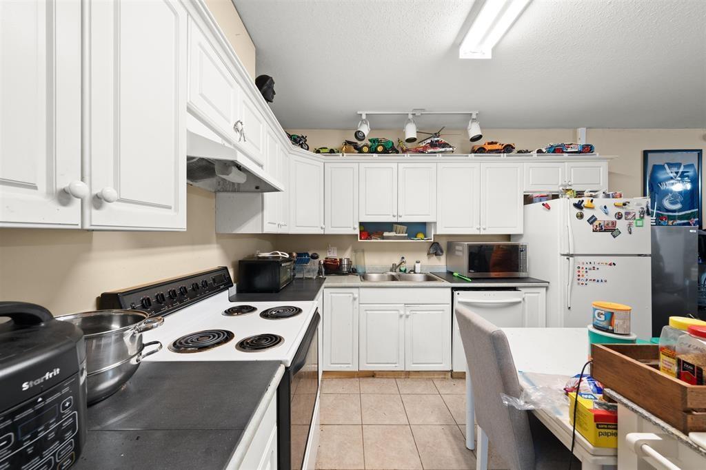 30980 Brookdale Court, Abbotsford, British Columbia  V2T 5S3 - Photo 30 - R3091847