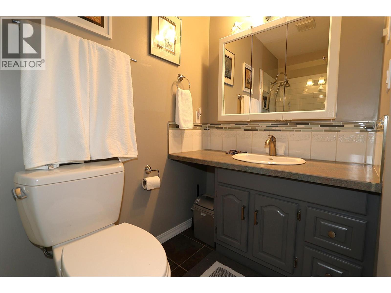 660 Knighton Road, Kimberley, British Columbia  V1A 1E2 - Photo 17 - 10376180