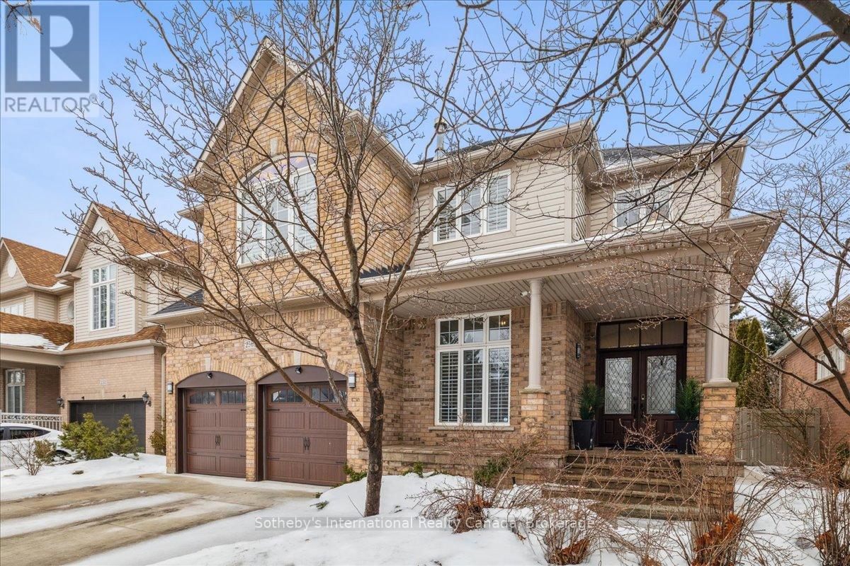 2509 Armour Crescent, Burlington, Ontario  L7M 4S7 - Photo 2 - W12806230