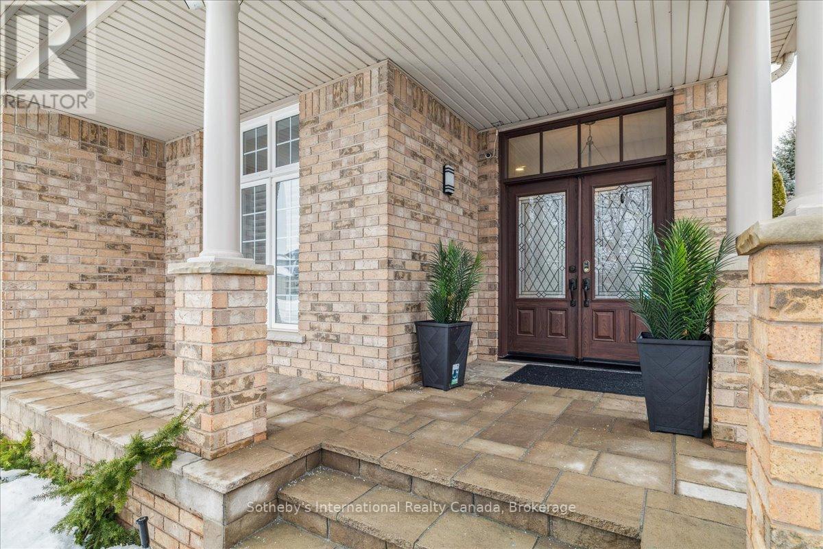 2509 Armour Crescent, Burlington, Ontario  L7M 4S7 - Photo 3 - W12806230