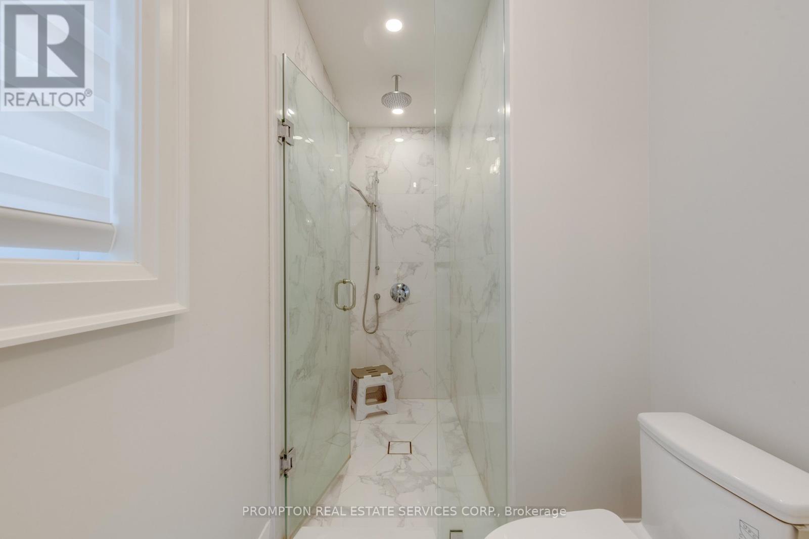 47 Wycliffe Crescent, Toronto, Ontario  M2K 1V7 - Photo 22 - C12701934