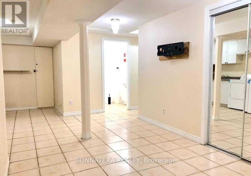 5359 Bullrush Drive, Mississauga, Ontario  L5V 2C1 - Photo 24 - W12757976