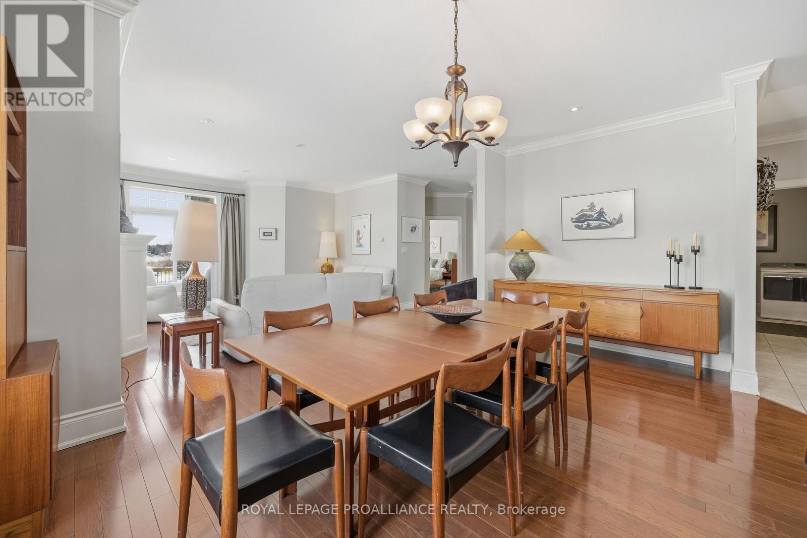 20 Pulla Street, Quinte West, Ontario  K8V 5P7 - Photo 11 - X12806258