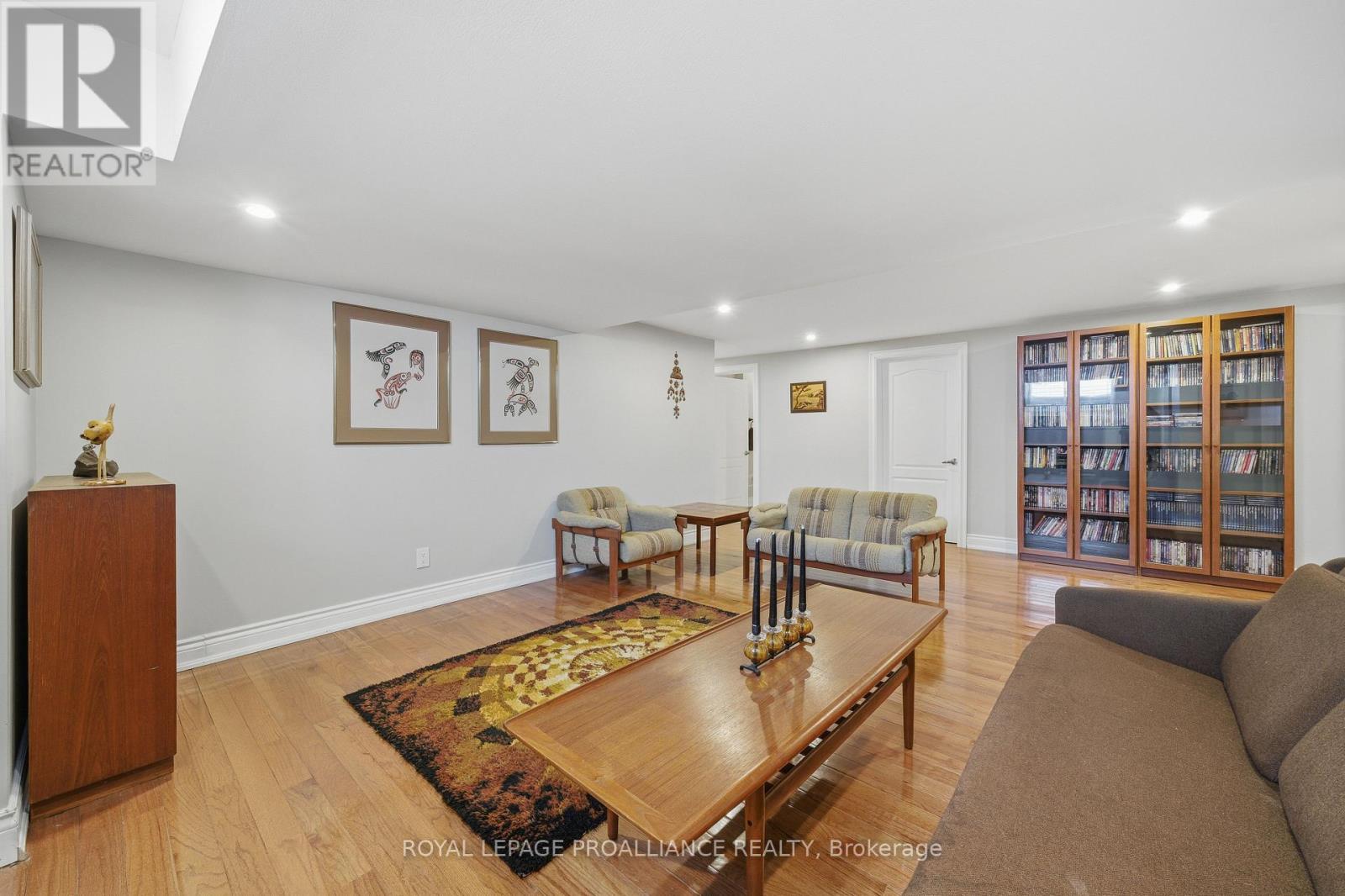 20 Pulla Street, Quinte West, Ontario  K8V 5P7 - Photo 32 - X12806258