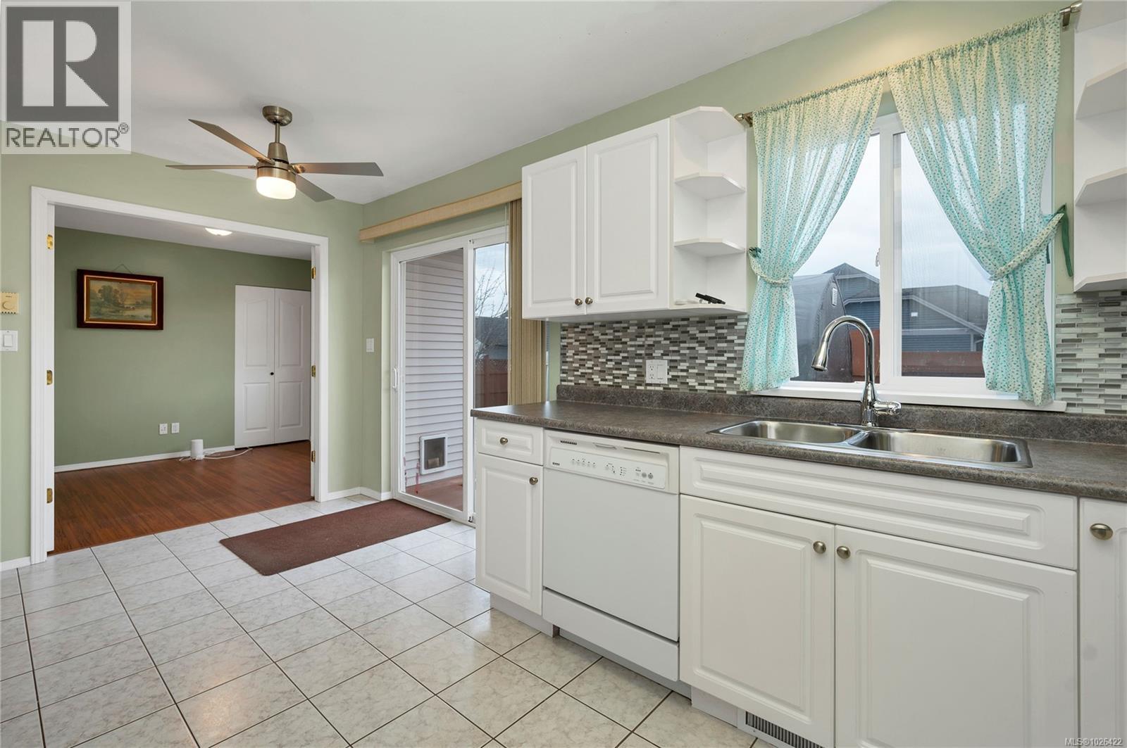 185 Colorado Dr, Campbell River, British Columbia V9H 1N2 - Photo 5 - 1026422