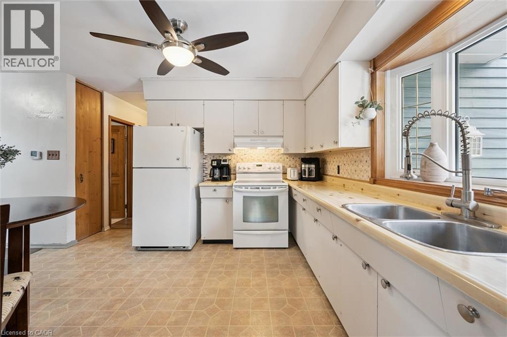 115 Sweetbriar Drive, Kitchener, Ontario N2M 4S8 - Photo 14 - 40805495