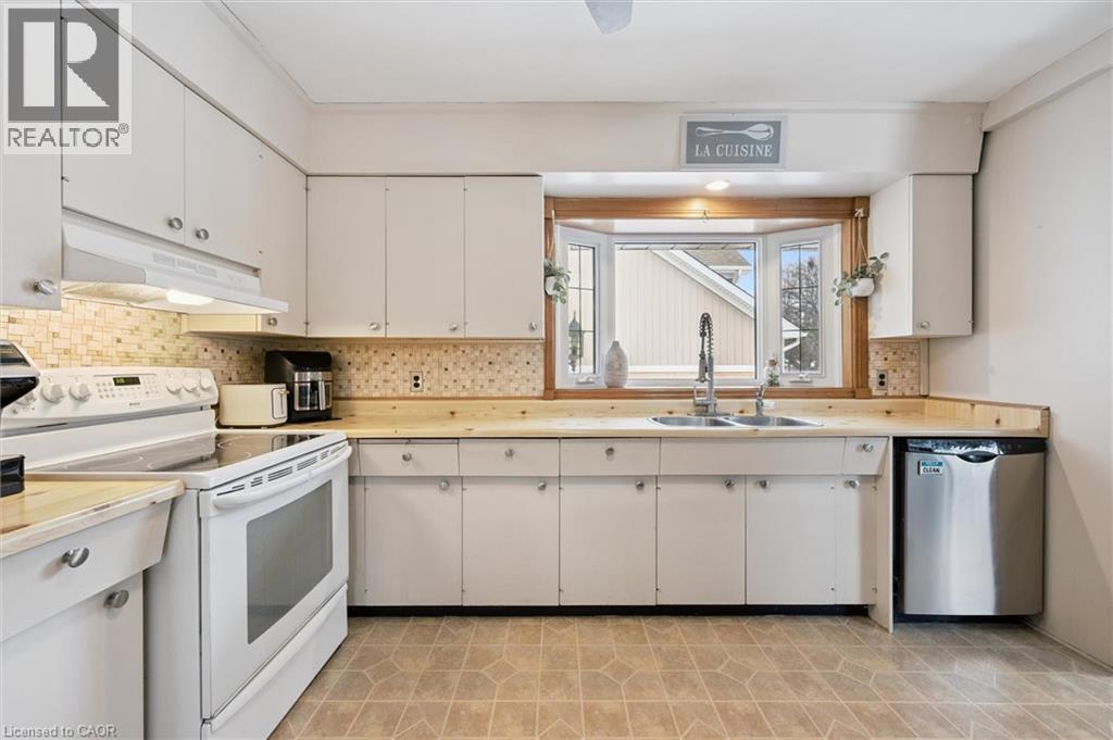 115 Sweetbriar Drive, Kitchener, Ontario N2M 4S8 - Photo 13 - 40805495