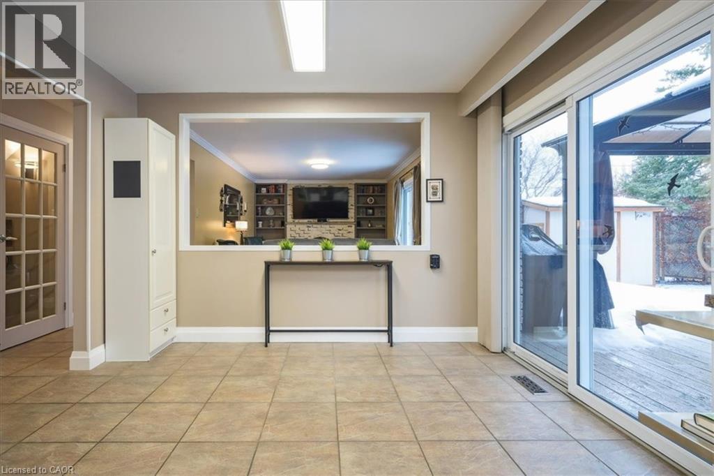 2387 Rushbury Court, Burlington, Ontario  L7P 3V8 - Photo 16 - 40806342