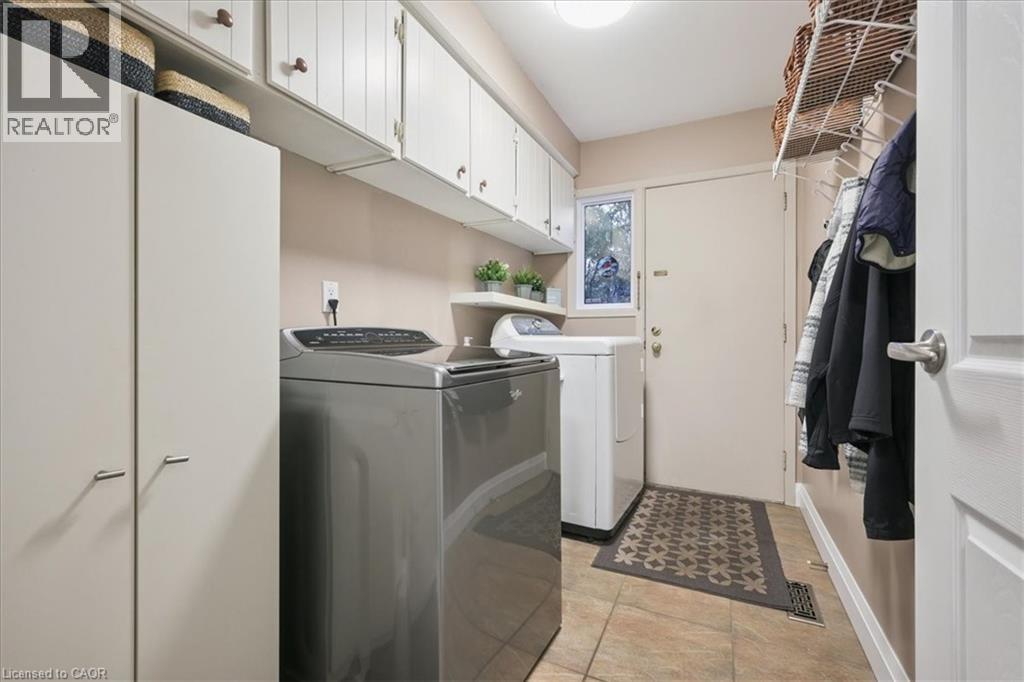 2387 Rushbury Court, Burlington, Ontario  L7P 3V8 - Photo 22 - 40806342