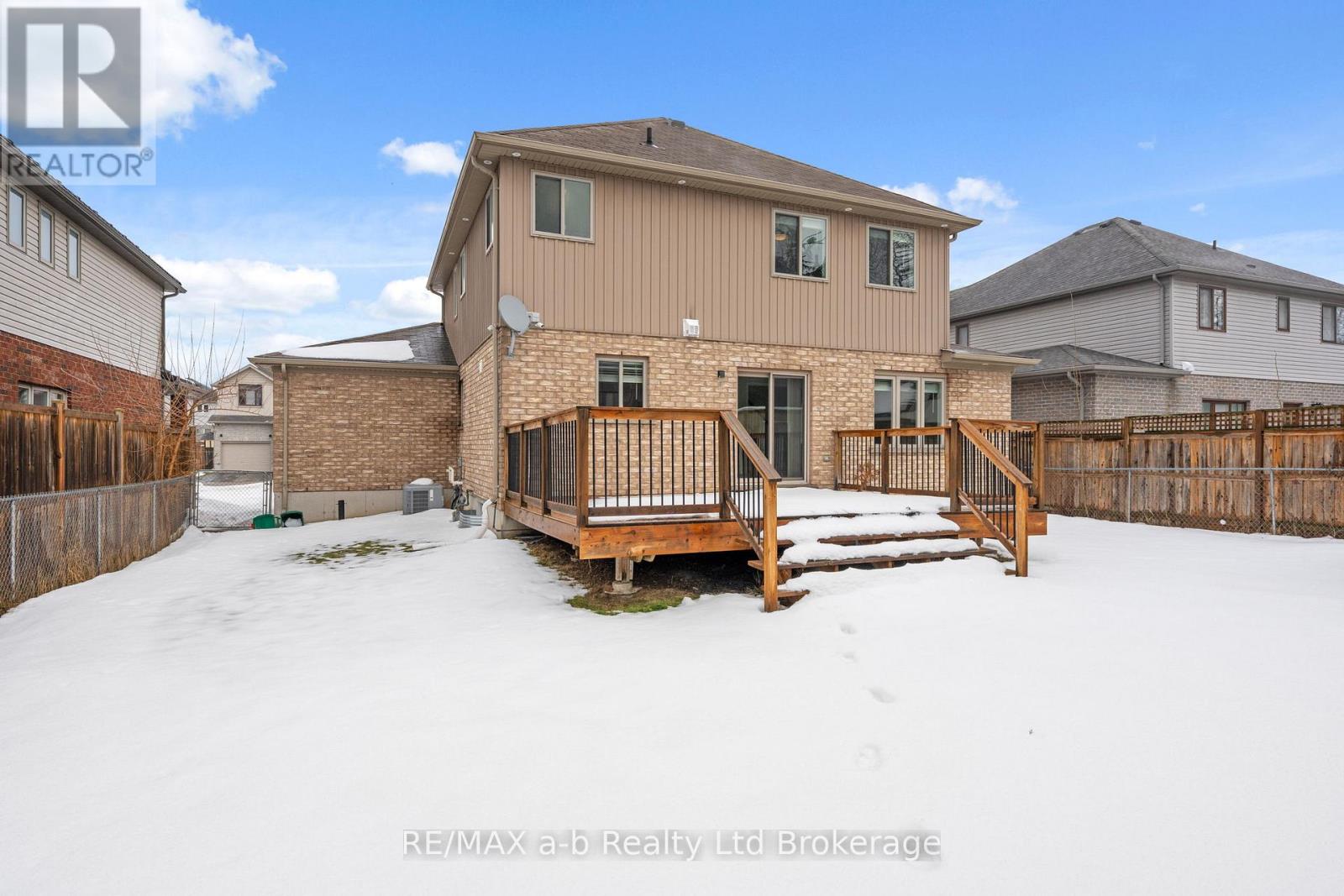 687 Spitfire Street, Woodstock, Ontario  N4T 0B1 - Photo 26 - X12805606