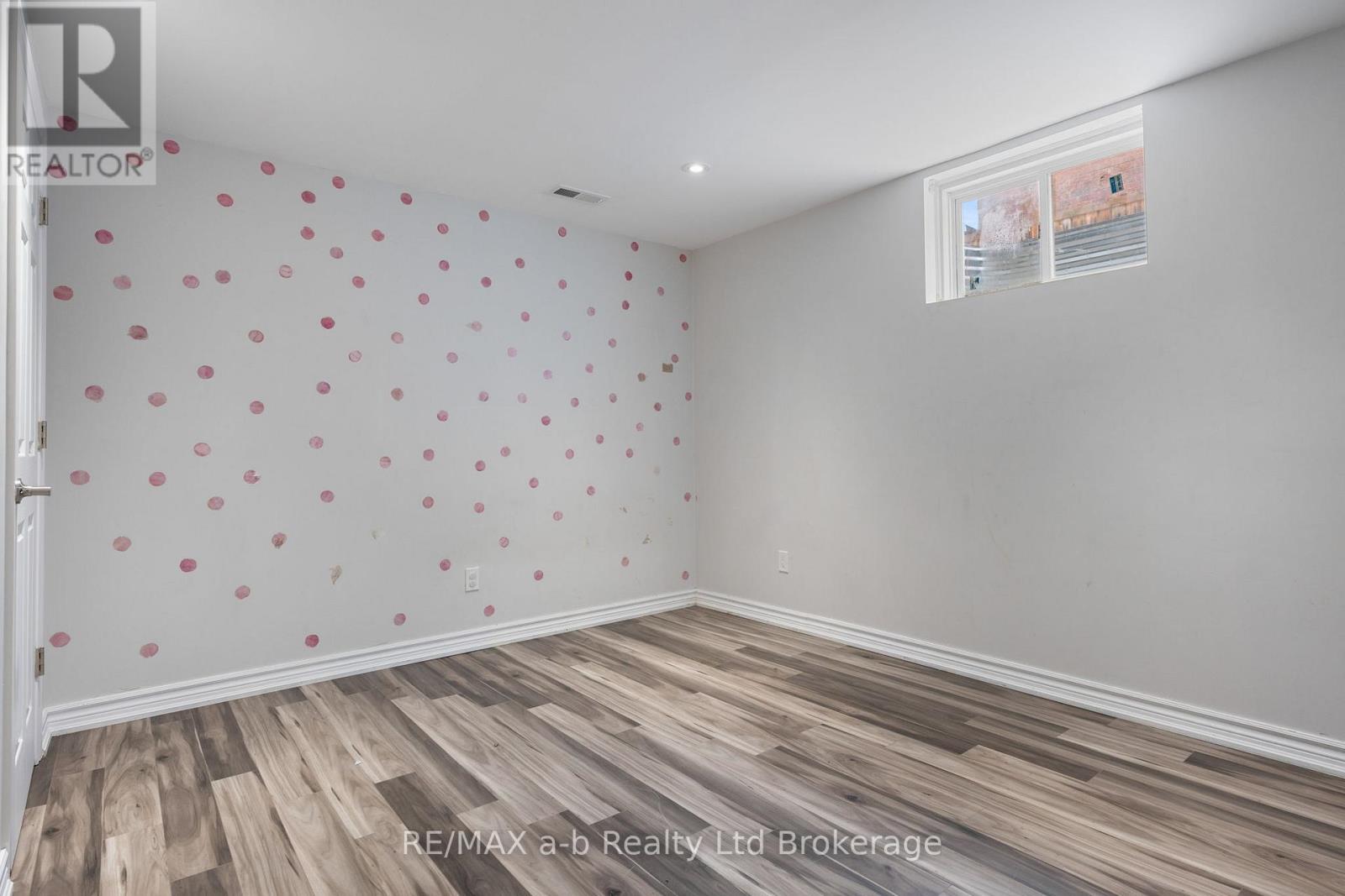 687 Spitfire Street, Woodstock, Ontario  N4T 0B1 - Photo 23 - X12805606