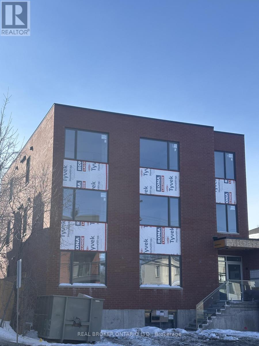 4 - 184 WOODROFFE AVENUE, Ottawa, Ontario