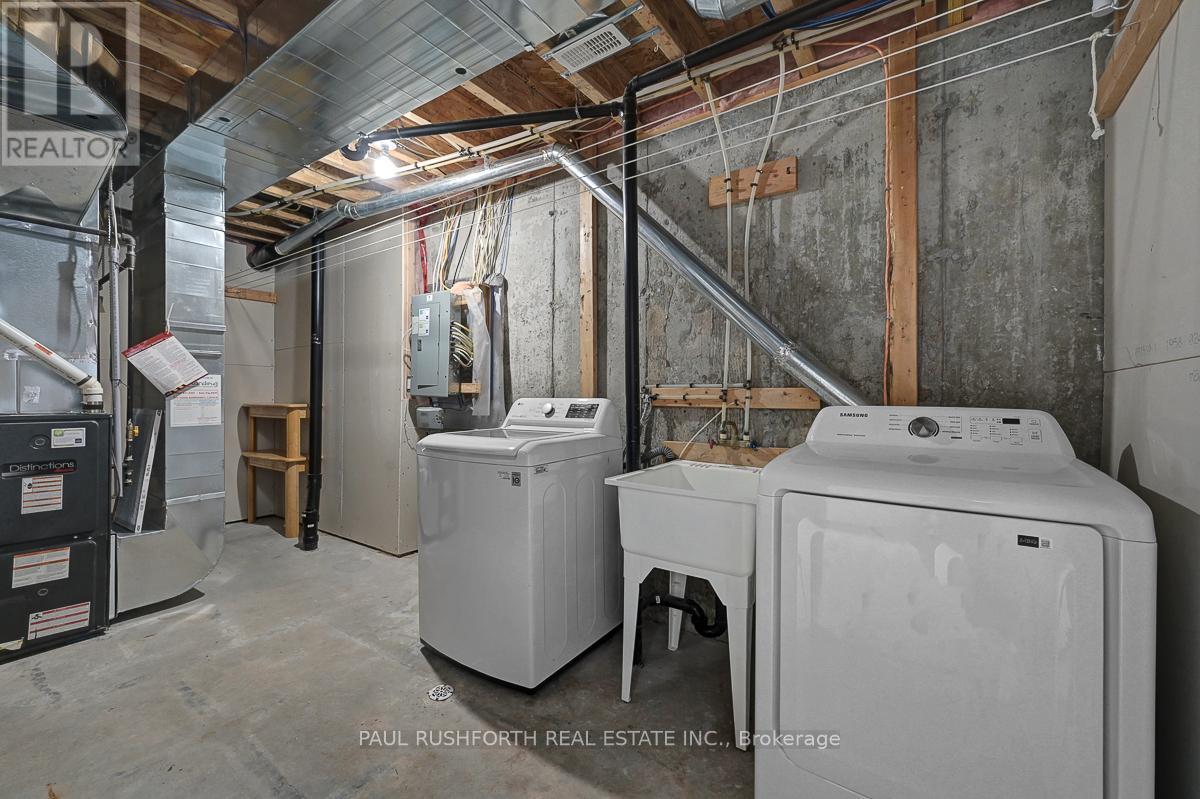 419 Galatina Way, Ottawa, Ontario  K2K 0E7 - Photo 36 - X12806202