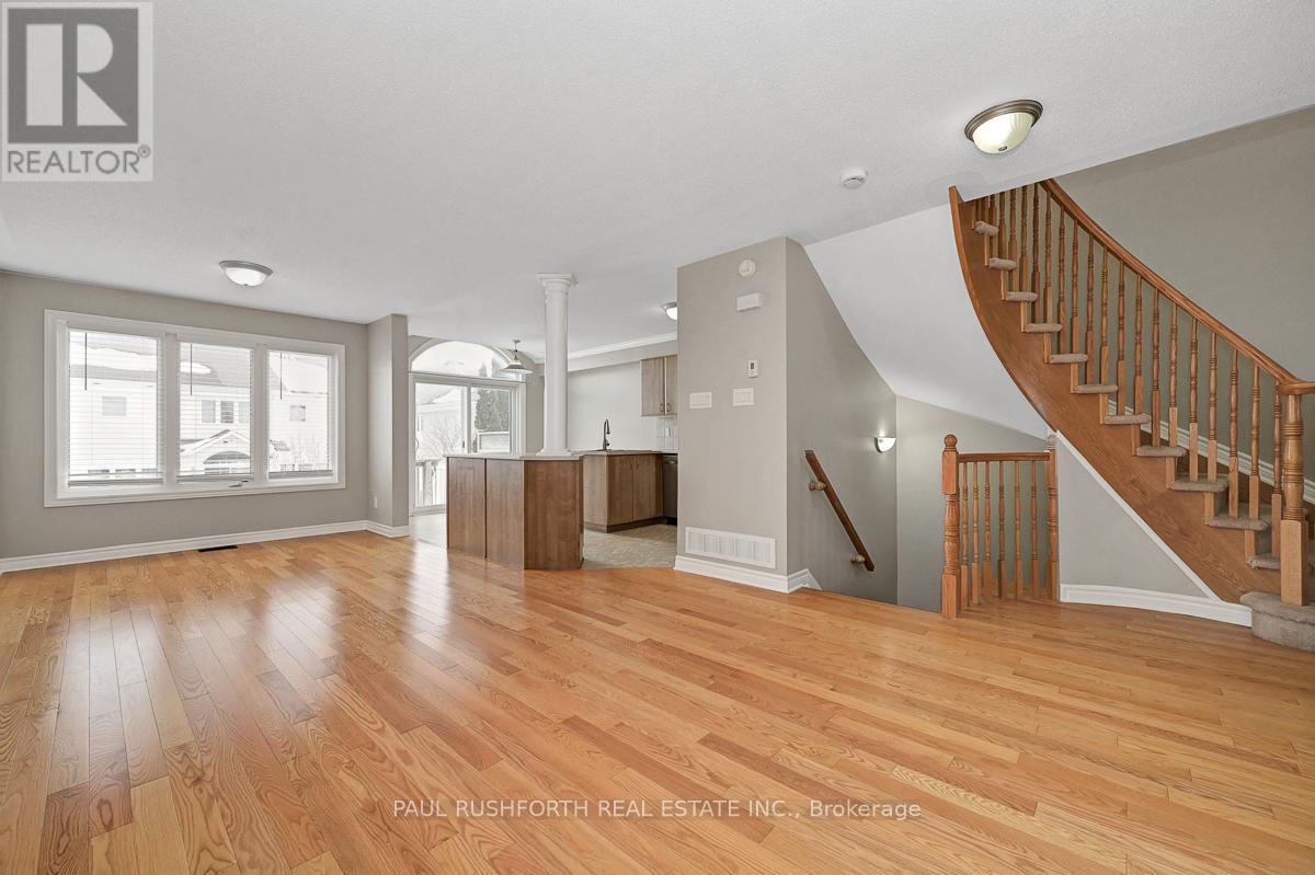 419 Galatina Way, Ottawa, Ontario  K2K 0E7 - Photo 7 - X12806202