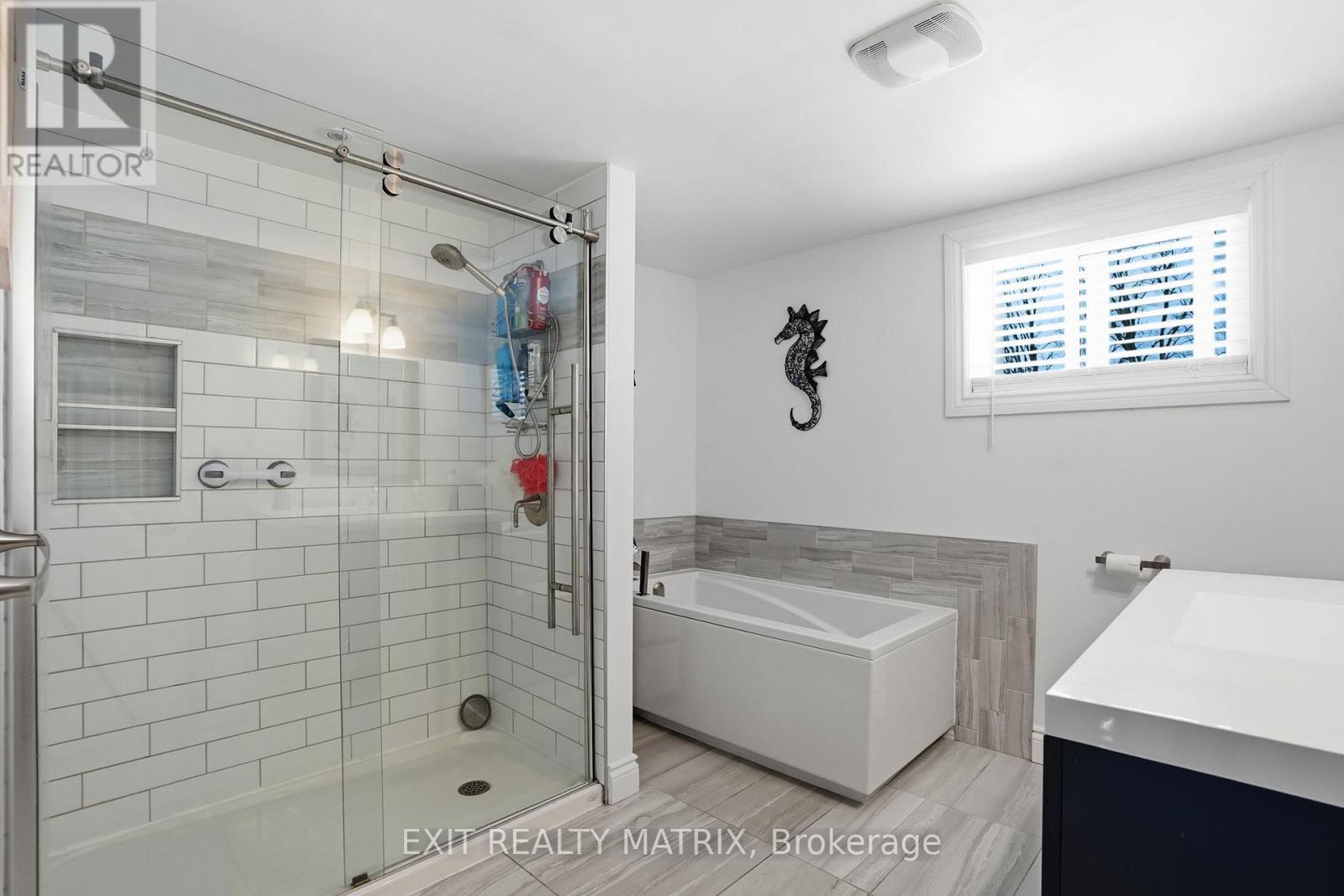 1691-1695 Saint-Laurent Street, Clarence-Rockland, Ontario  K4K 1C2 - Photo 19 - X12806278