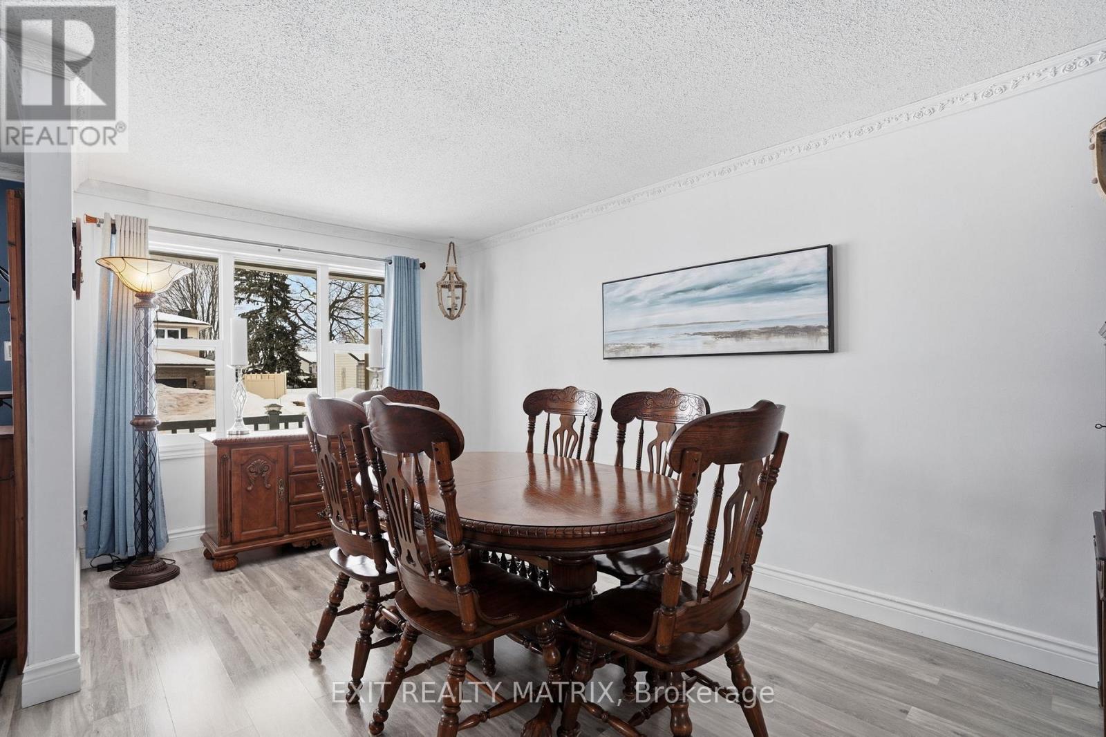 1691-1695 Saint-Laurent Street, Clarence-Rockland, Ontario  K4K 1C2 - Photo 4 - X12806278