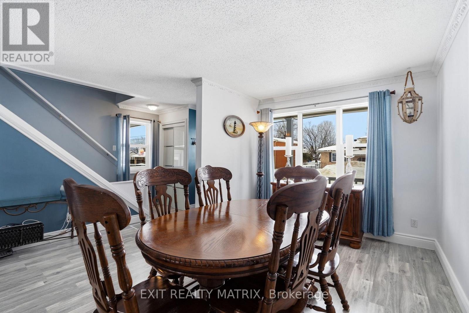 1691-1695 Saint-Laurent Street, Clarence-Rockland, Ontario  K4K 1C2 - Photo 5 - X12806278