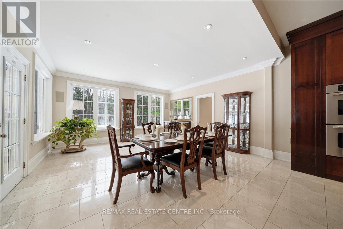 65 Kingswood Drive, King, Ontario  L7B 1K8 - Photo 18 - N12806104