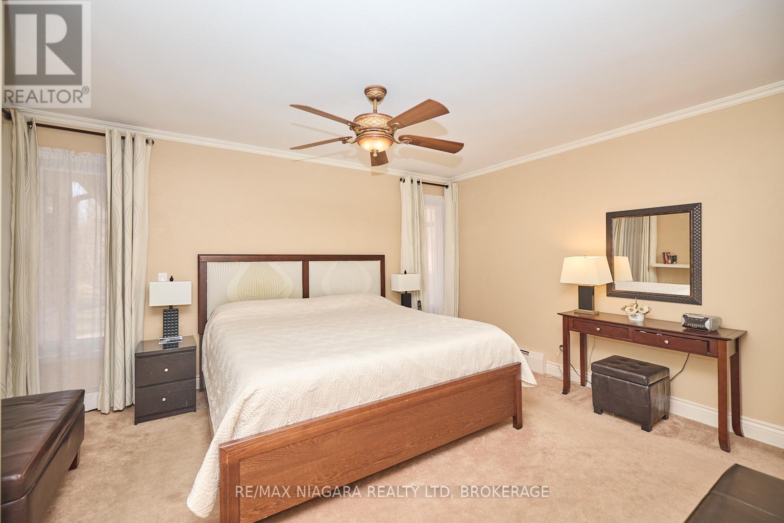 1121 Pettit Road, Fort Erie, Ontario  L2A 5A2 - Photo 20 - X12806218