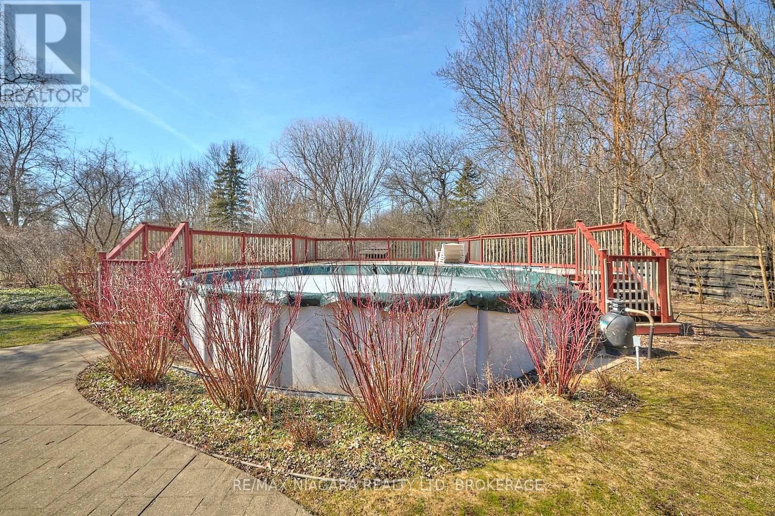 1121 Pettit Road, Fort Erie, Ontario  L2A 5A2 - Photo 34 - X12806218