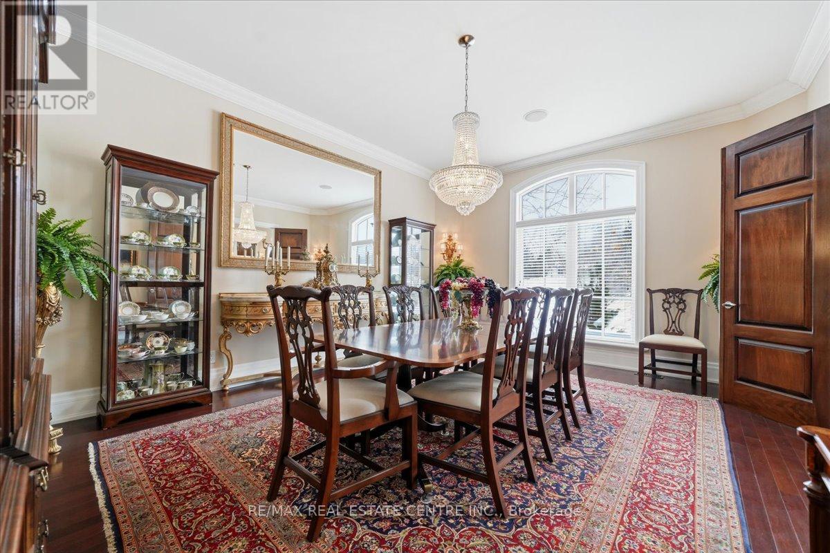 65 Kingswood Drive, King, Ontario  L7B 1K8 - Photo 11 - N12806104