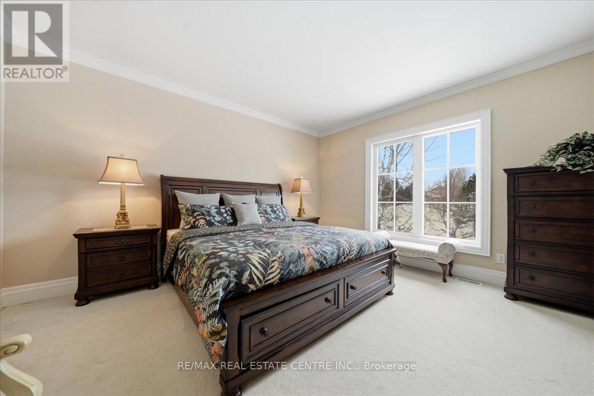 65 Kingswood Drive, King, Ontario  L7B 1K8 - Photo 27 - N12806104