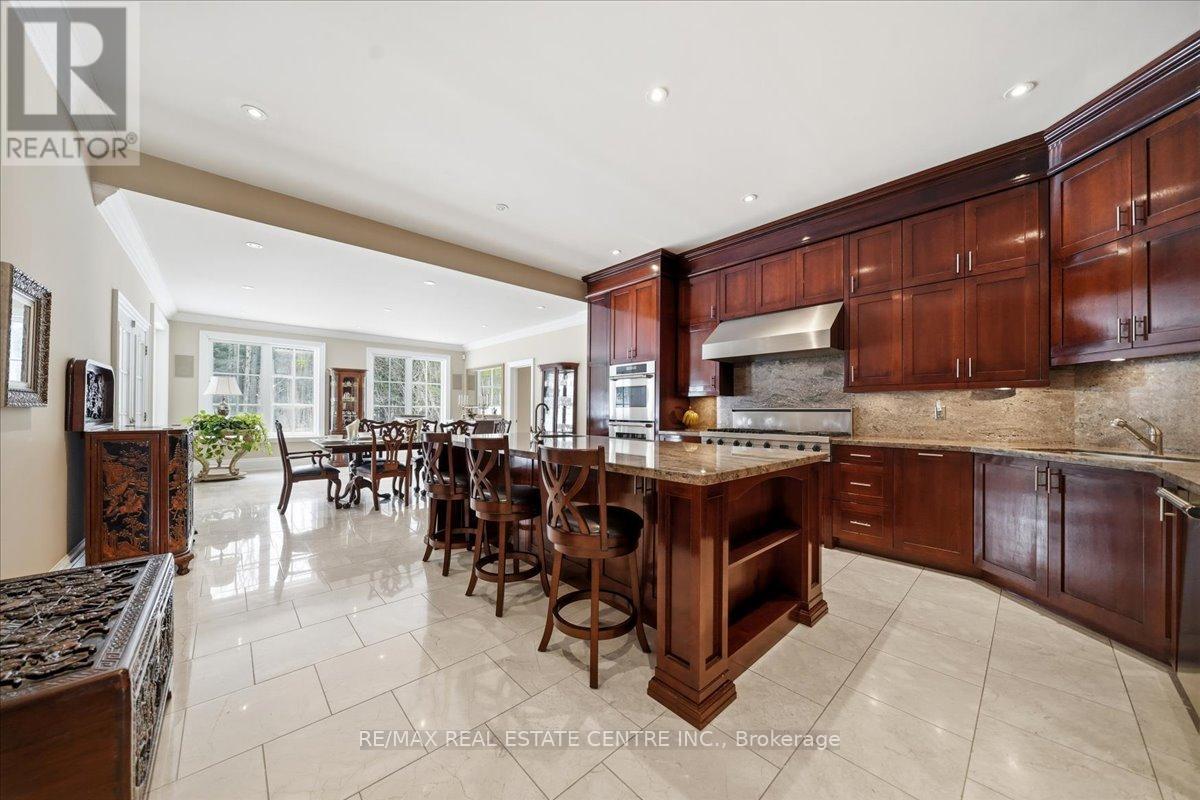 65 Kingswood Drive, King, Ontario  L7B 1K8 - Photo 16 - N12806104