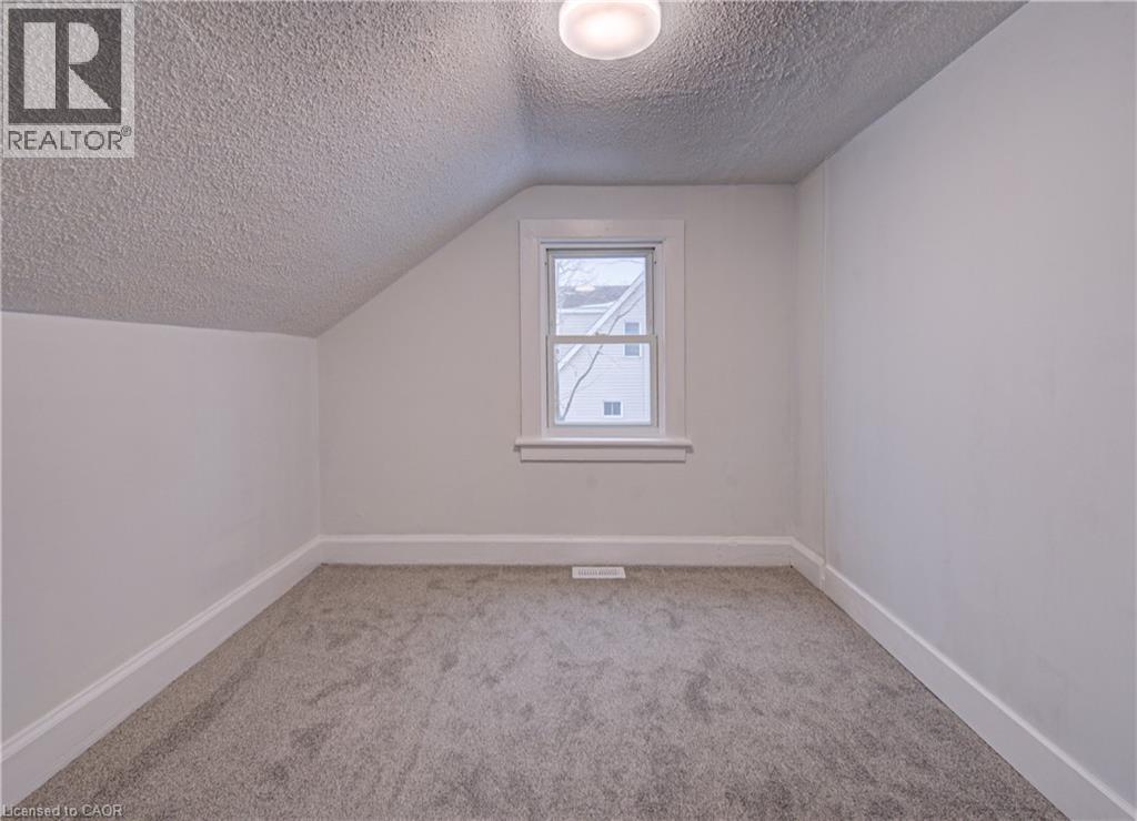 186 Wellington Street, Cambridge, Ontario  N1R 3Z3 - Photo 12 - 40802492