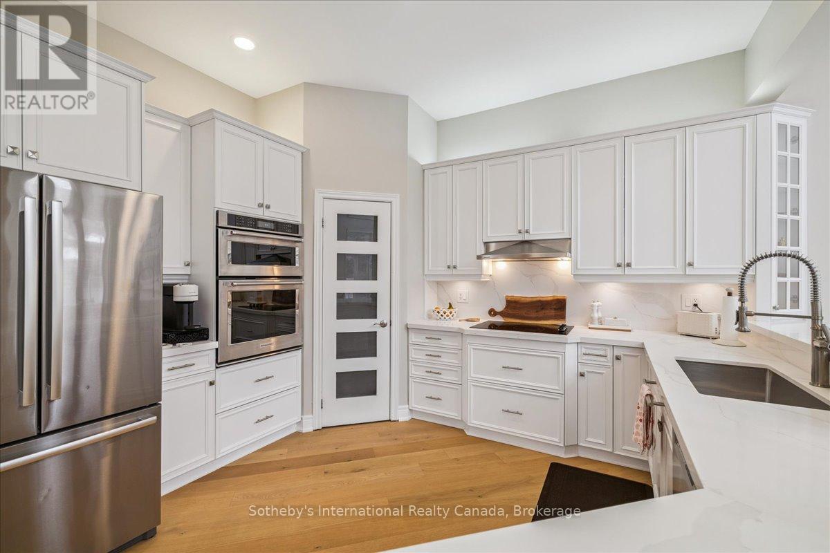 2509 Armour Crescent, Burlington, Ontario  L7M 4S7 - Photo 18 - W12806230