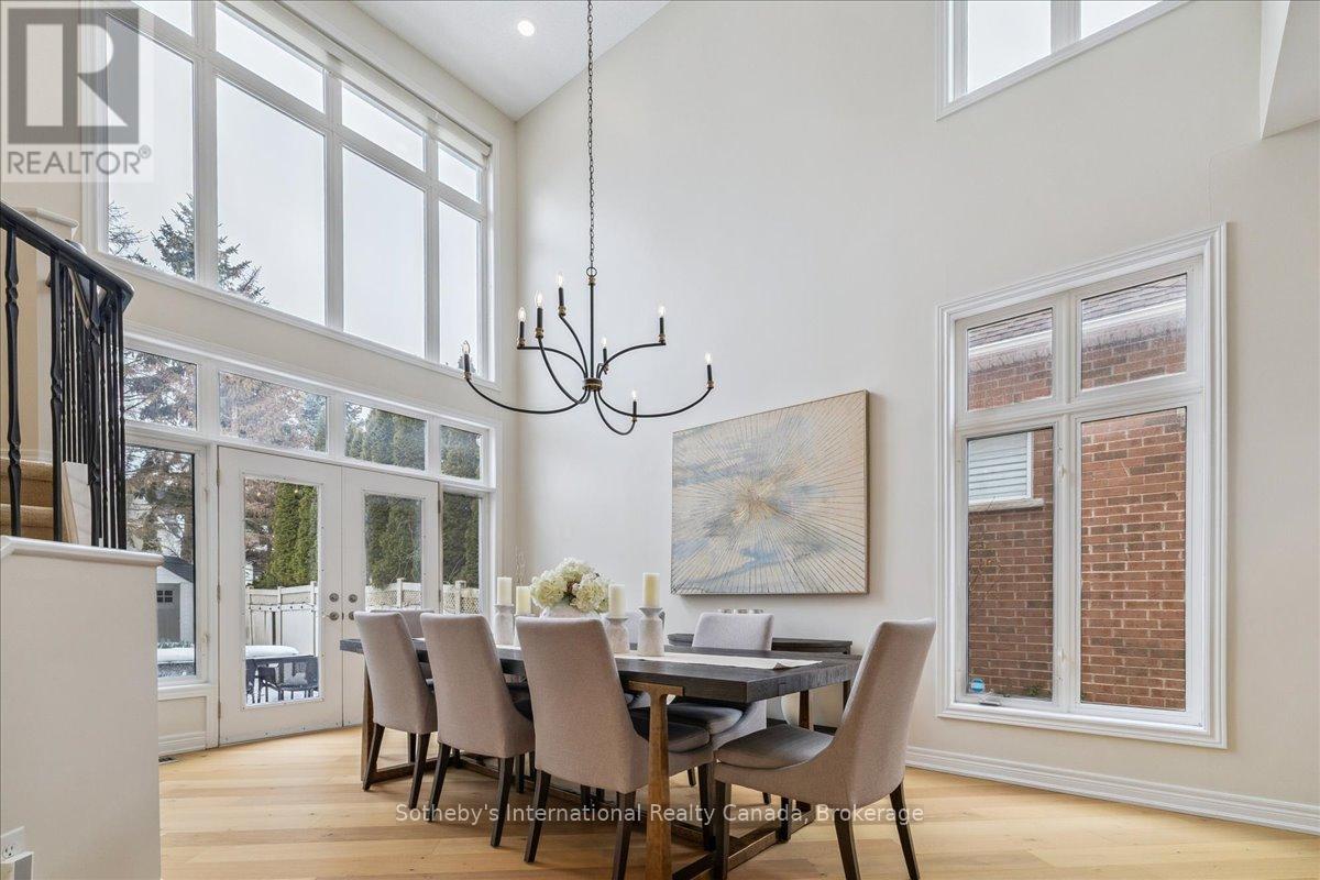 2509 Armour Crescent, Burlington, Ontario  L7M 4S7 - Photo 10 - W12806230