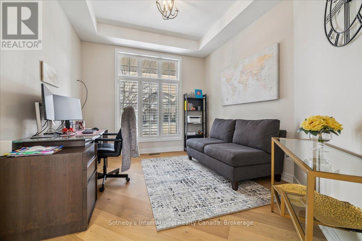 2509 Armour Crescent, Burlington, Ontario  L7M 4S7 - Photo 6 - W12806230