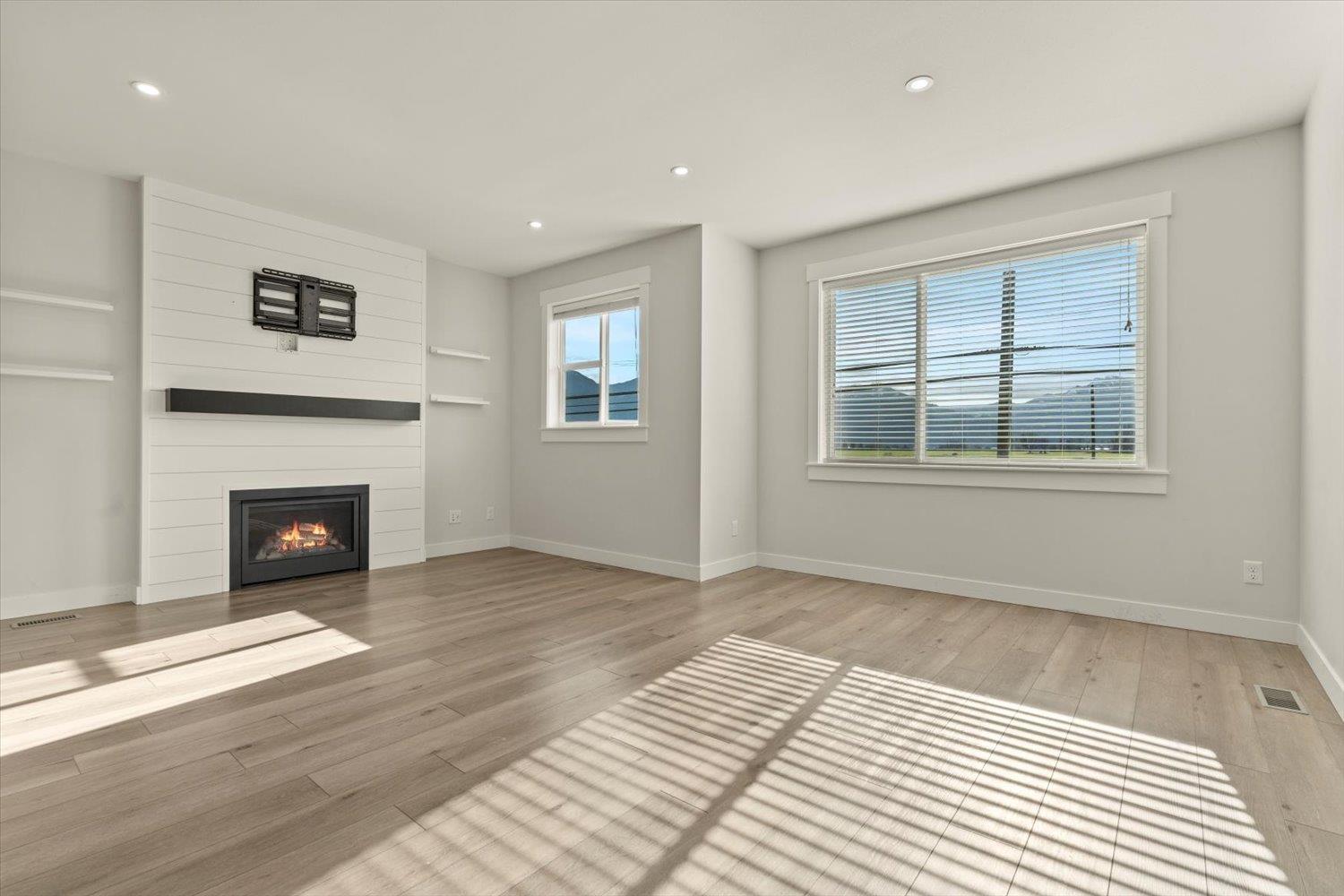 47389 Yale Road, Little Mountain, Chilliwack, British Columbia  V2P 7M8 - Photo 8 - R3091955