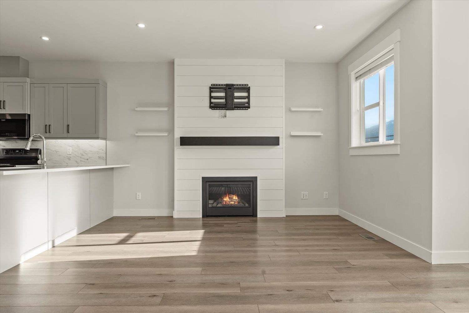 47389 Yale Road, Little Mountain, Chilliwack, British Columbia  V2P 7M8 - Photo 7 - R3091955