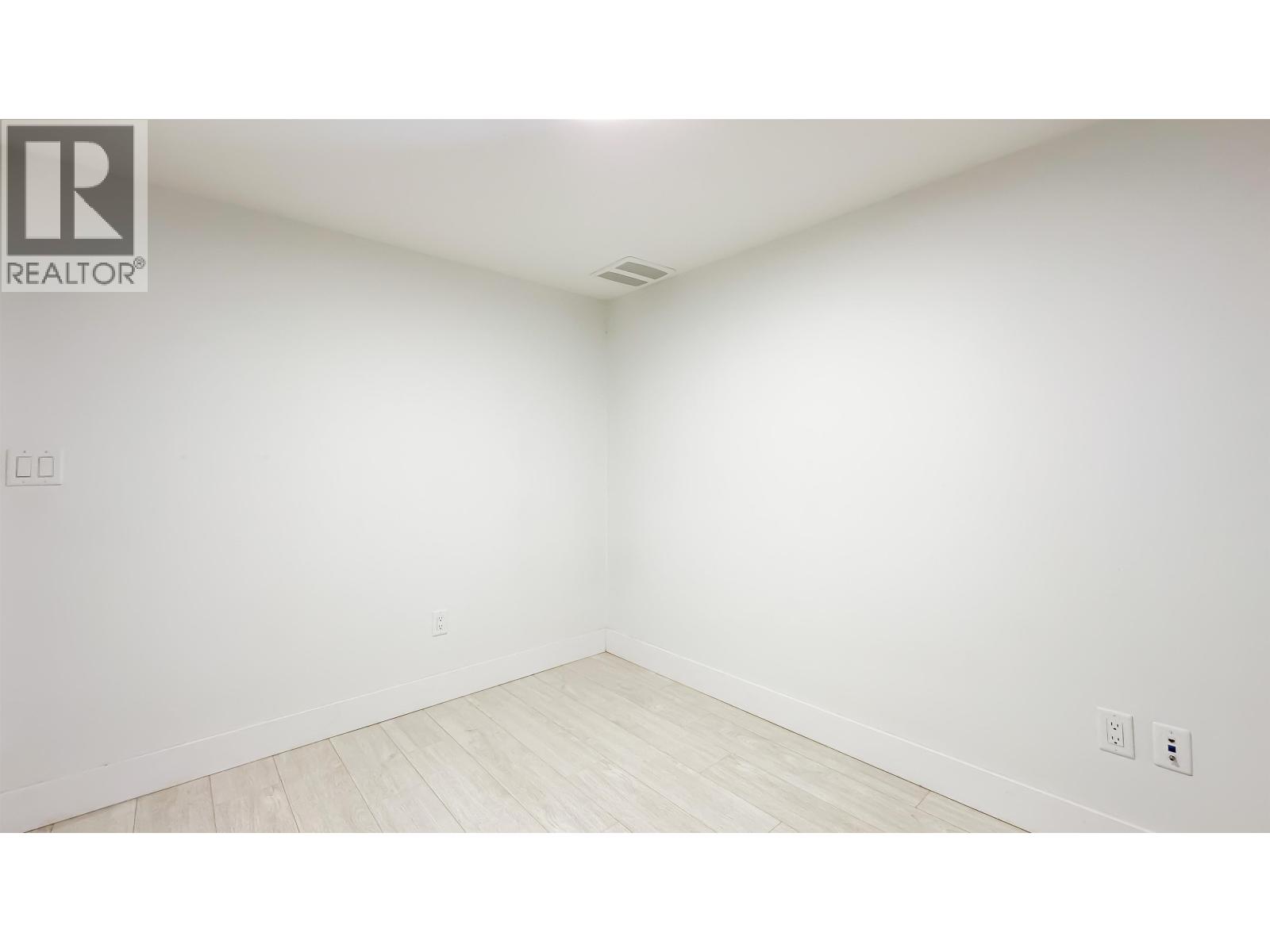 119 85 Eighth Avenue, New Westminster, British Columbia  V3L 0E9 - Photo 13 - R3079643