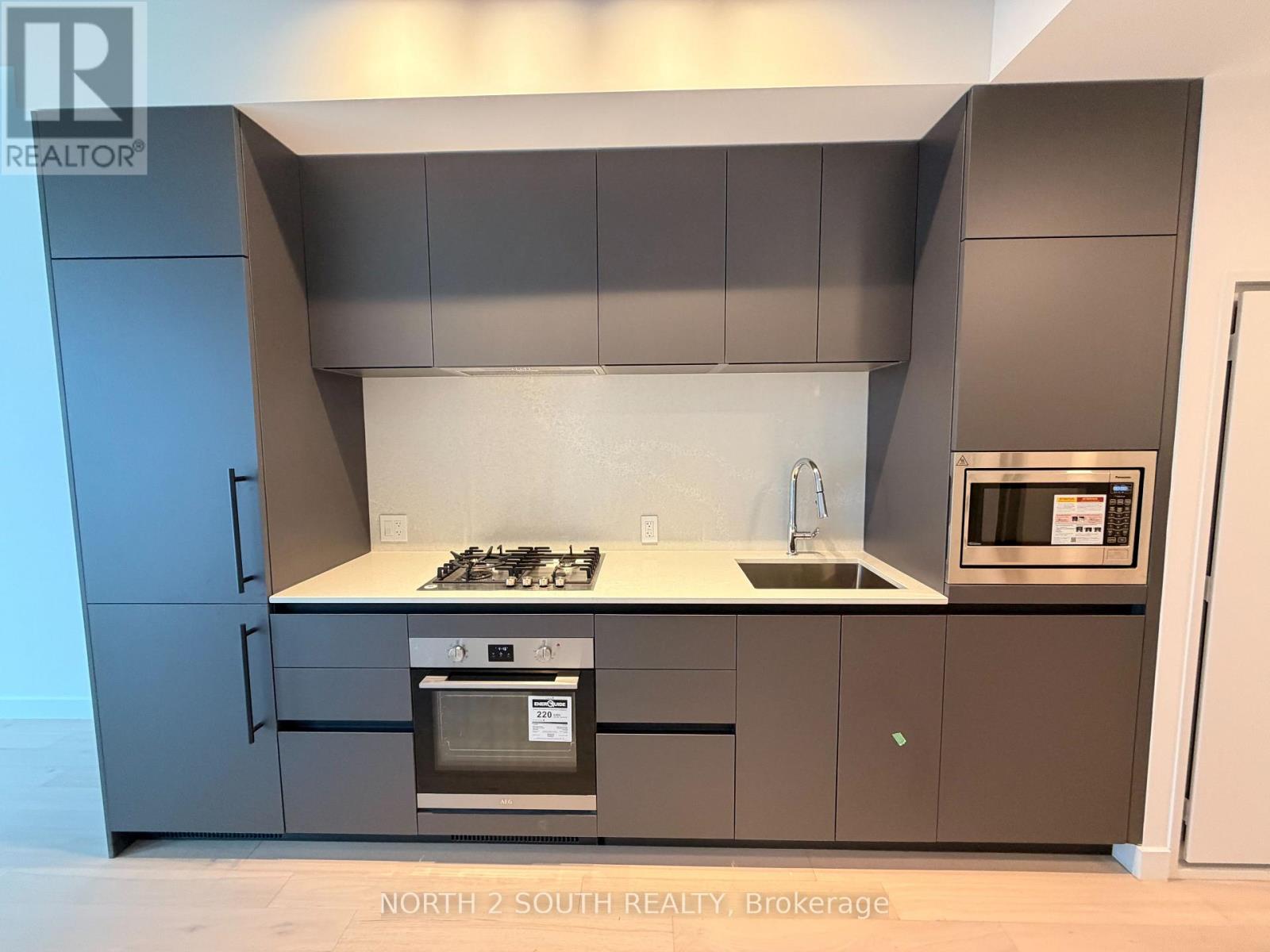 604 - 1720 Bayview Avenue E, Toronto (Mount Pleasant East), Ontario  M4G 0E5 - Photo 16 - C12806162