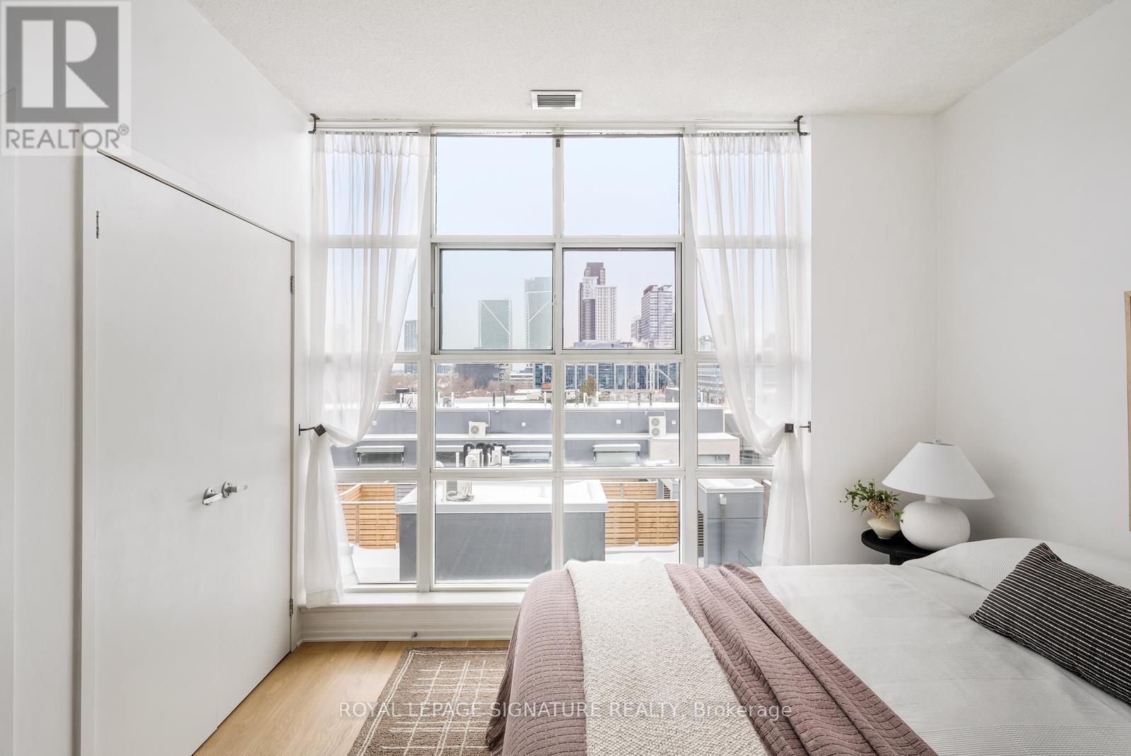 Ph 612 - 901 Queen Street W, Toronto, Ontario M6J 3X4 - Photo 19 - C12806188