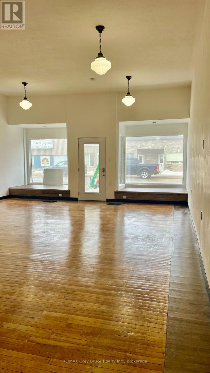 95 1st Avenue, Arran-Elderslie, Ontario  N0G 1L0 - Photo 9 - X12448012