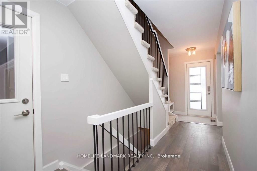 1240 Mulmur Court, Pickering (Liverpool), Ontario  L1V 3L7 - Photo 12 - E12806118