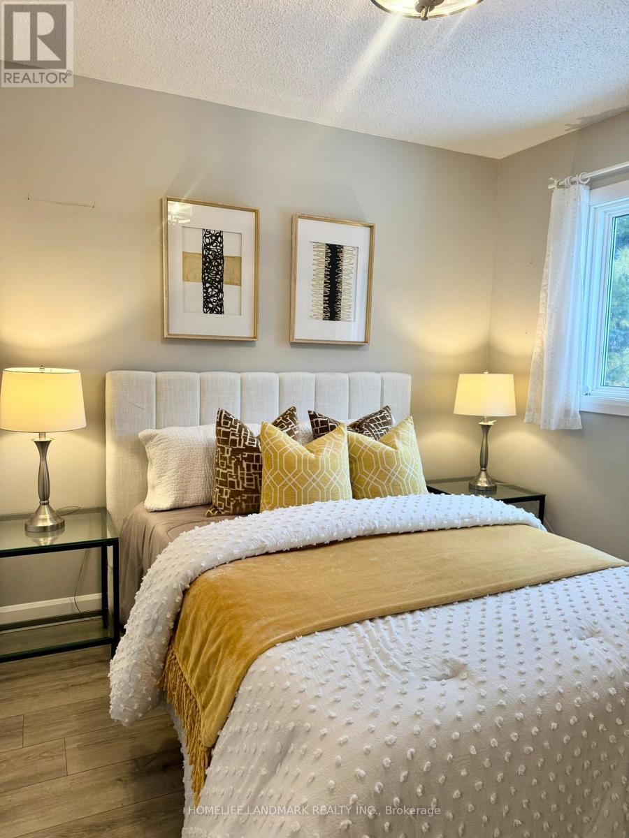 1240 Mulmur Court, Pickering (Liverpool), Ontario  L1V 3L7 - Photo 9 - E12806118