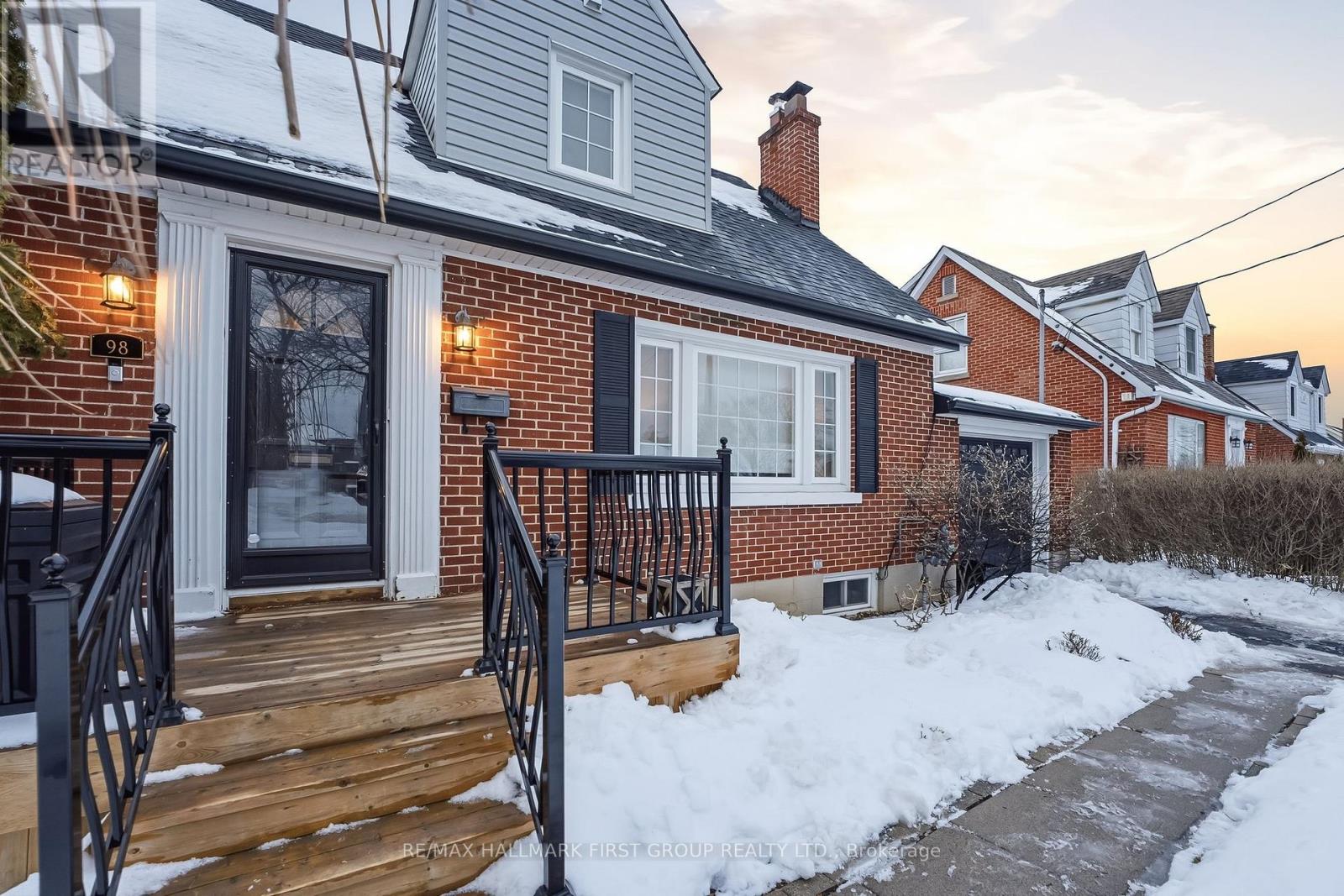 98 Sutherland Avenue, Oshawa, Ontario  L1G 2G5 - Photo 4 - E12806232