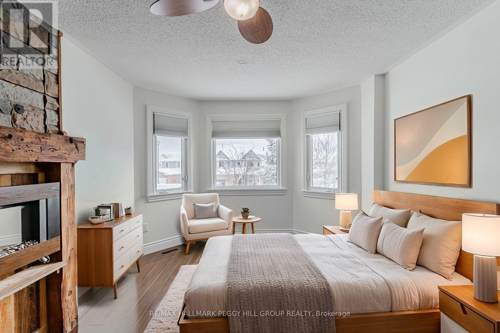 62 O'shaughnessy Crescent, Barrie, Ontario  L4N 7L8 - Photo 6 - S12806184