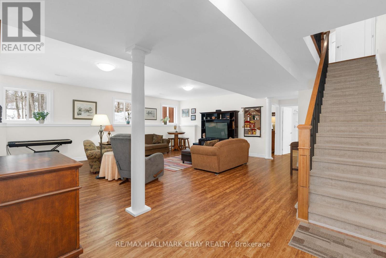 25 Country Club Lane, Oro-Medonte (Horseshoe Valley), Ontario  L4M 4Y8 - Photo 22 - S12806266