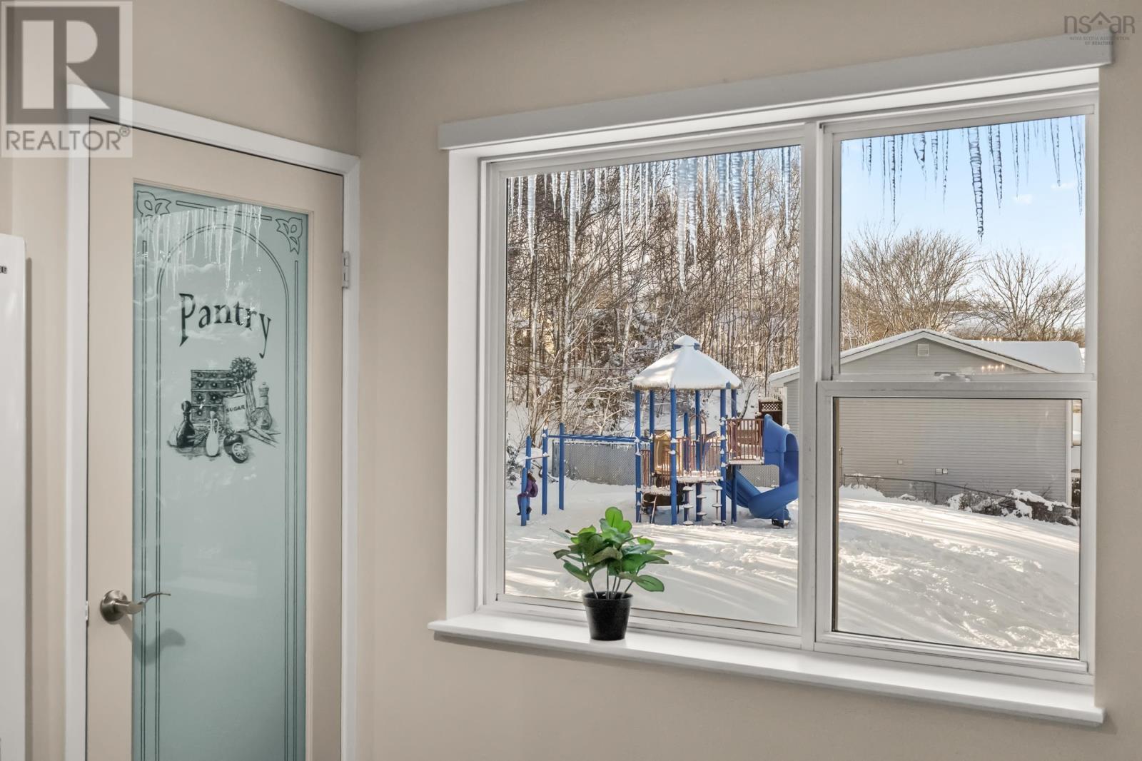 28 Tutor Court, Dartmouth, Nova Scotia  B3A 4X9 - Photo 17 - 202603102