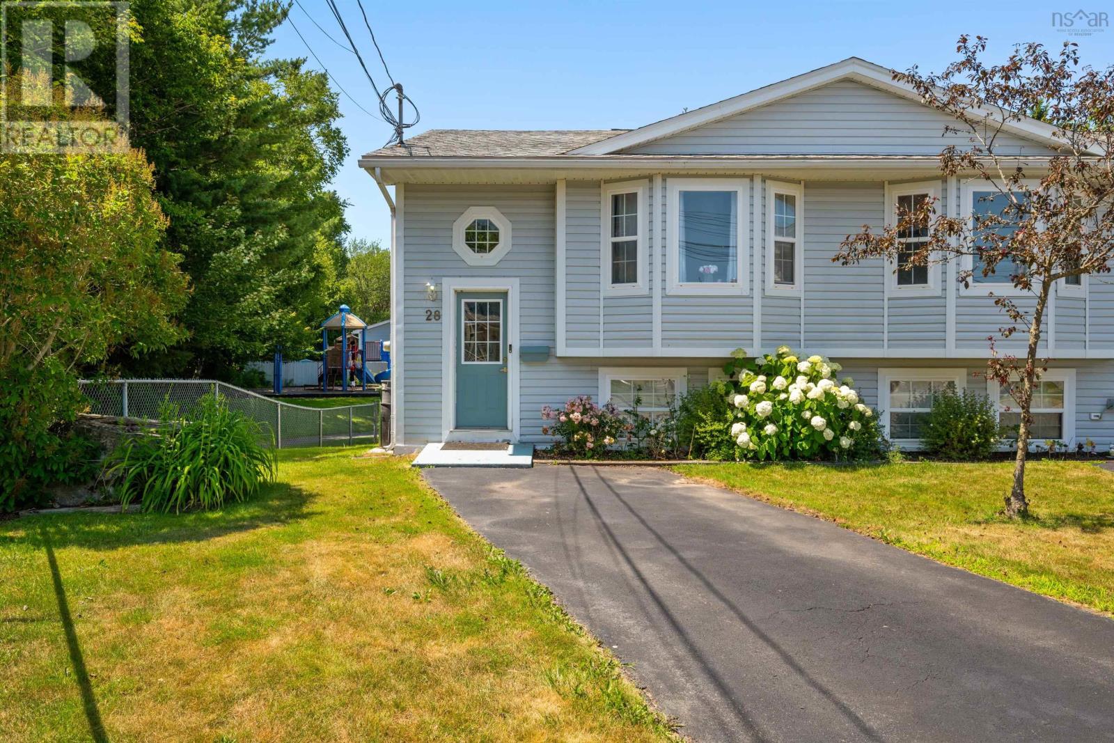 28 Tutor Court, Dartmouth, Nova Scotia  B3A 4X9 - Photo 2 - 202603102