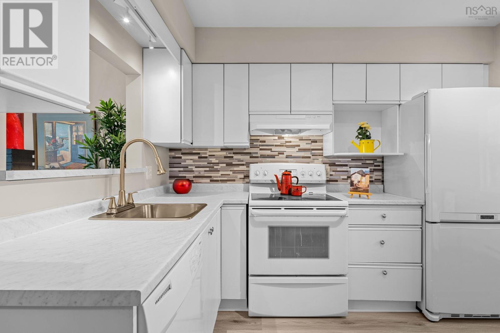 28 Tutor Court, Dartmouth, Nova Scotia  B3A 4X9 - Photo 13 - 202603102