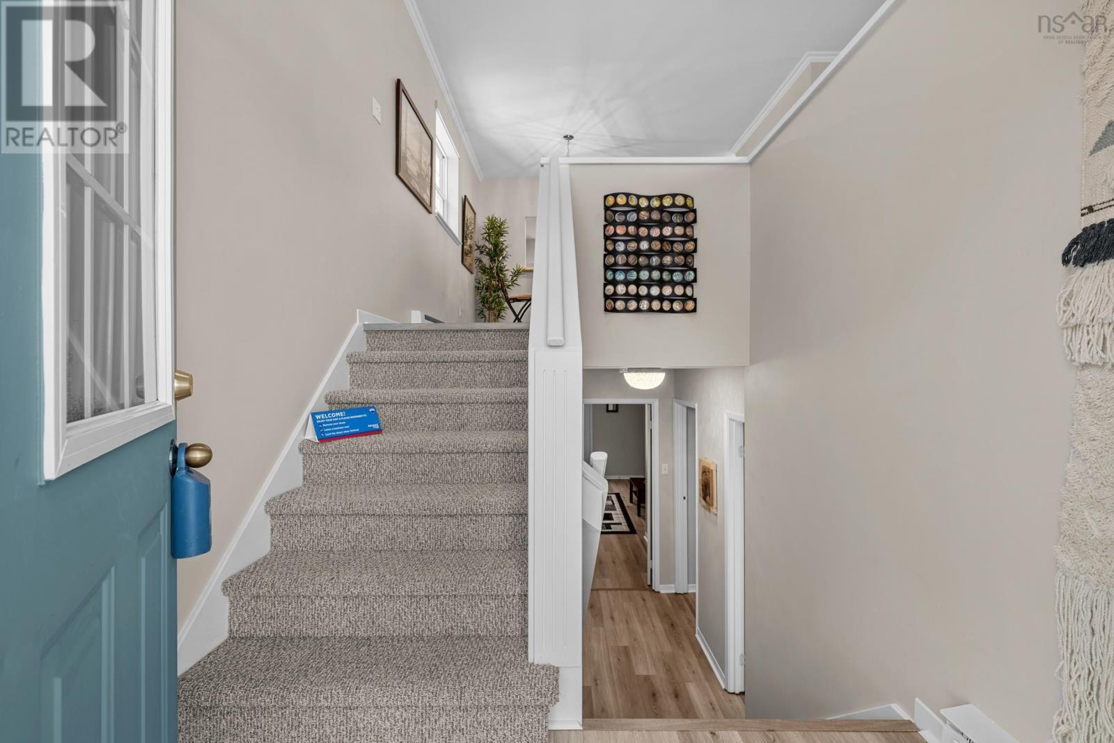 28 Tutor Court, Dartmouth, Nova Scotia  B3A 4X9 - Photo 4 - 202603102