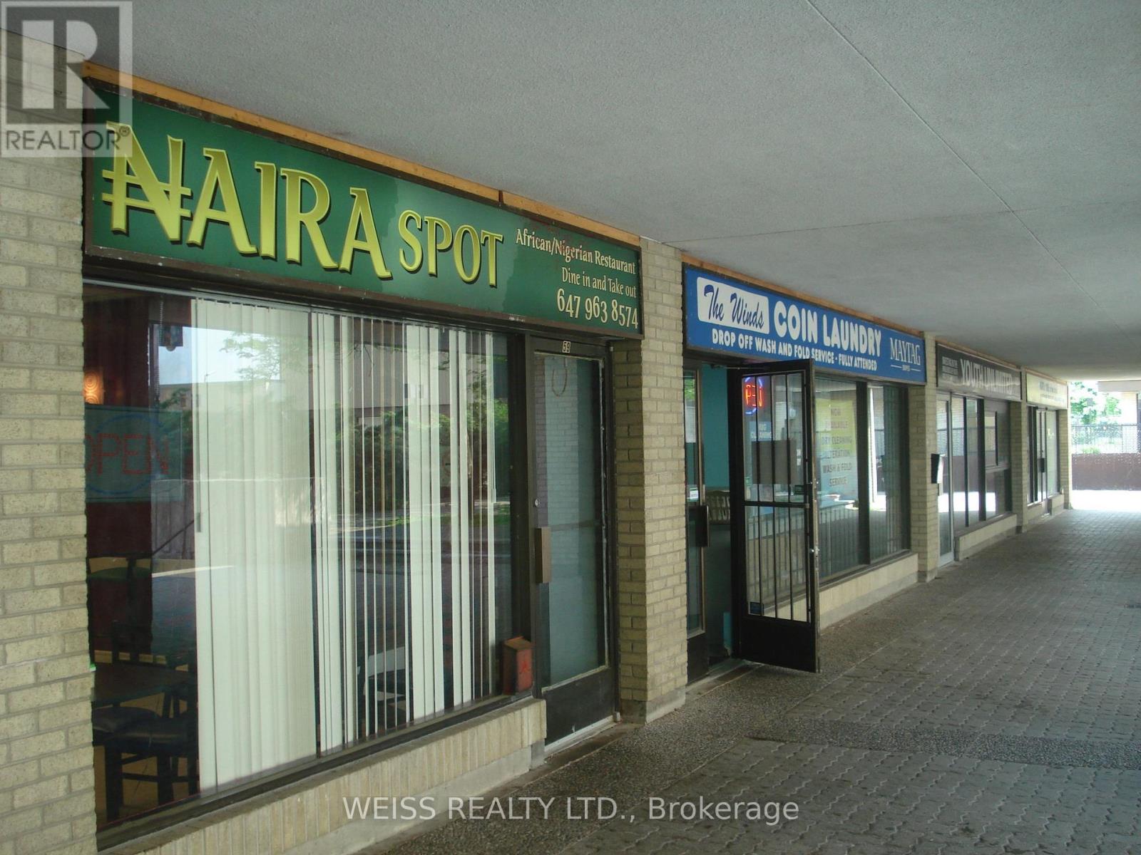 R - 45 Four Winds Drive, Toronto, Ontario  M3J 2T6 - Photo 22 - W12806112