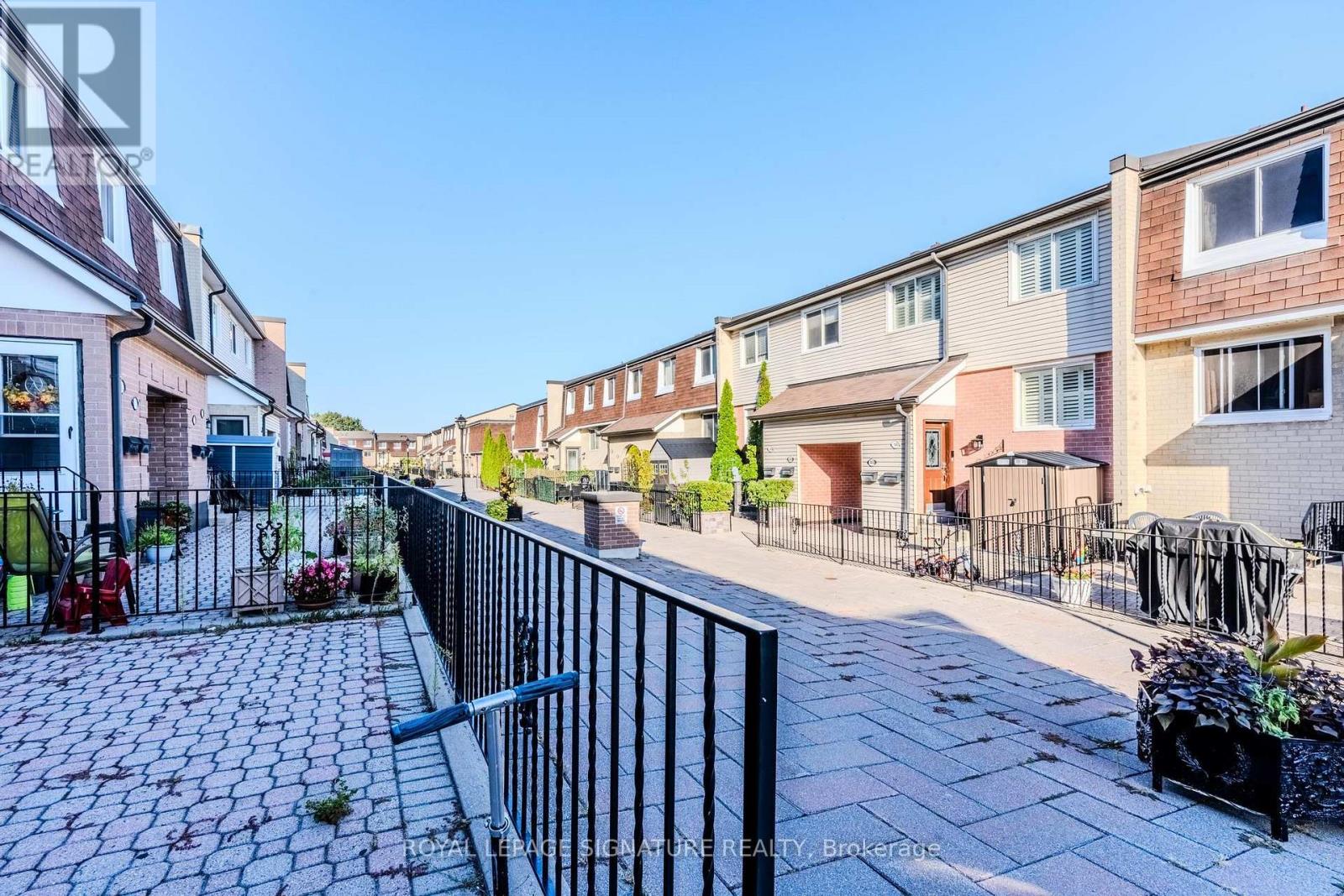 84 - 2170 Bromsgrove Road, Mississauga, Ontario  L5J 4J2 - Photo 21 - W12806144