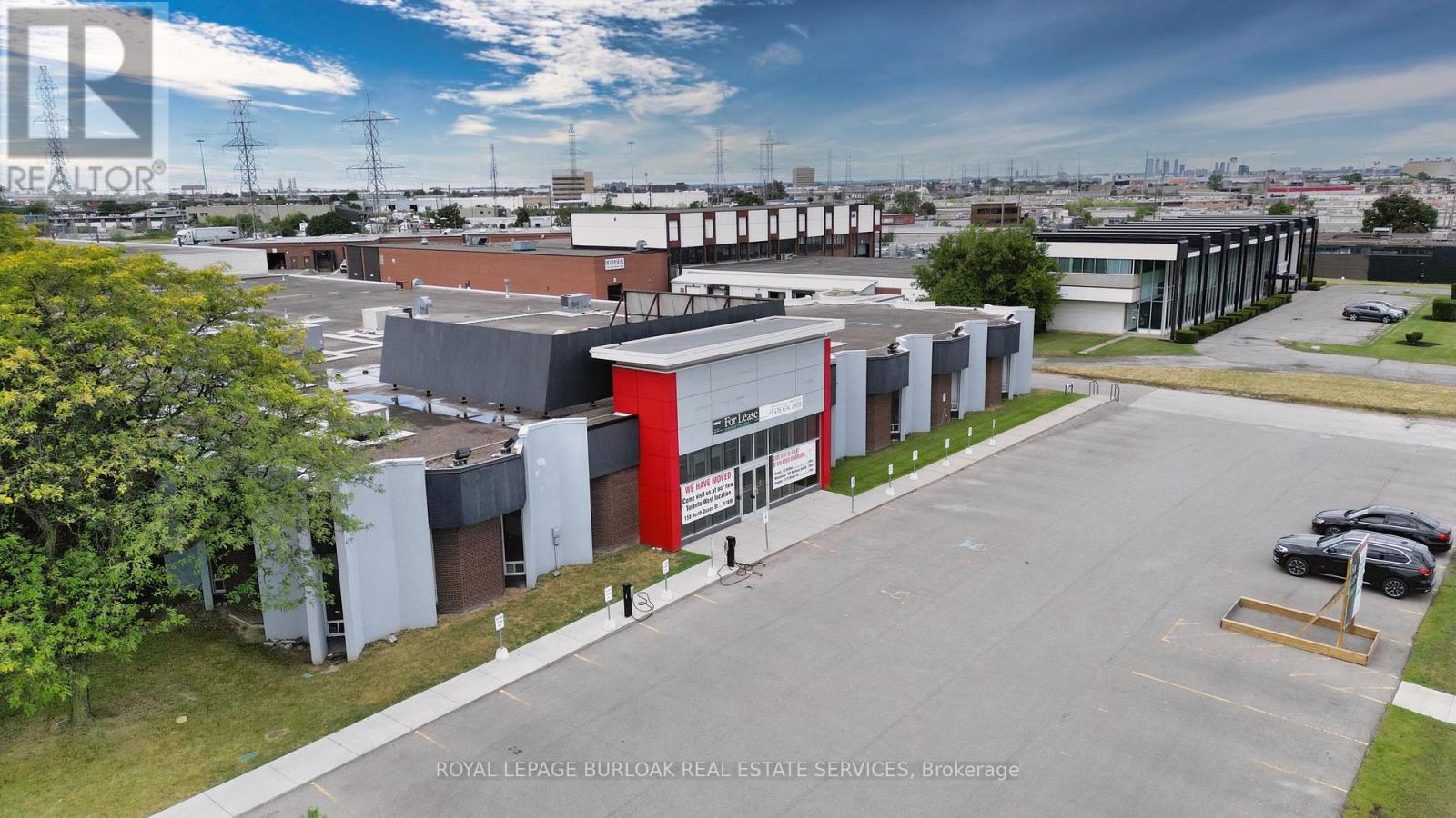 90 RONSON DRIVE, Toronto, Ontario