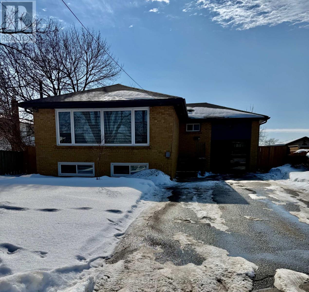 LOWER - 81 POST ROAD, Brampton, Ontario